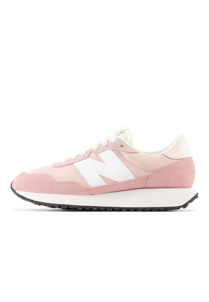 Γυναικεία sneakers New Balance 237