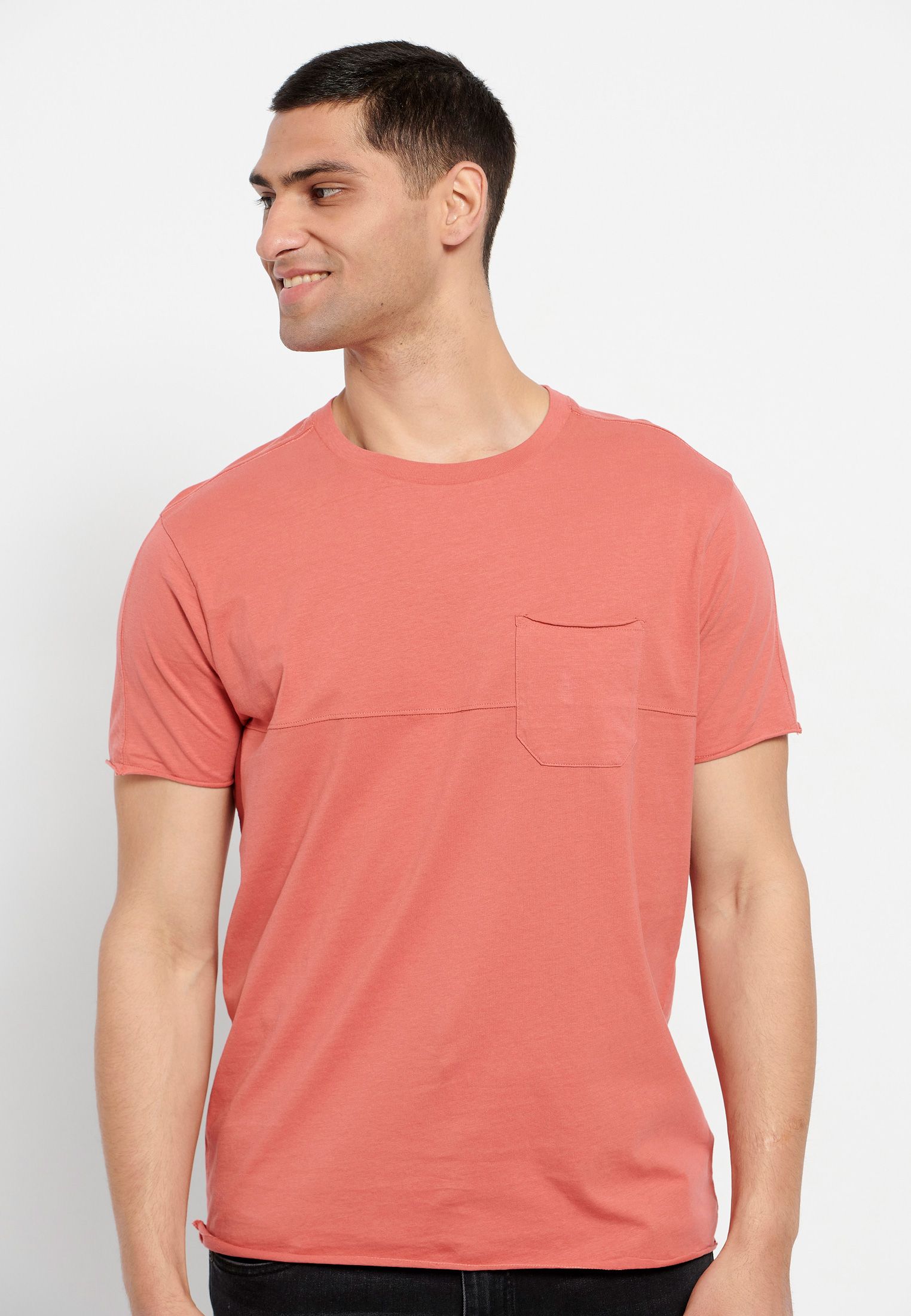 Loose fit t-shirt με raw edges