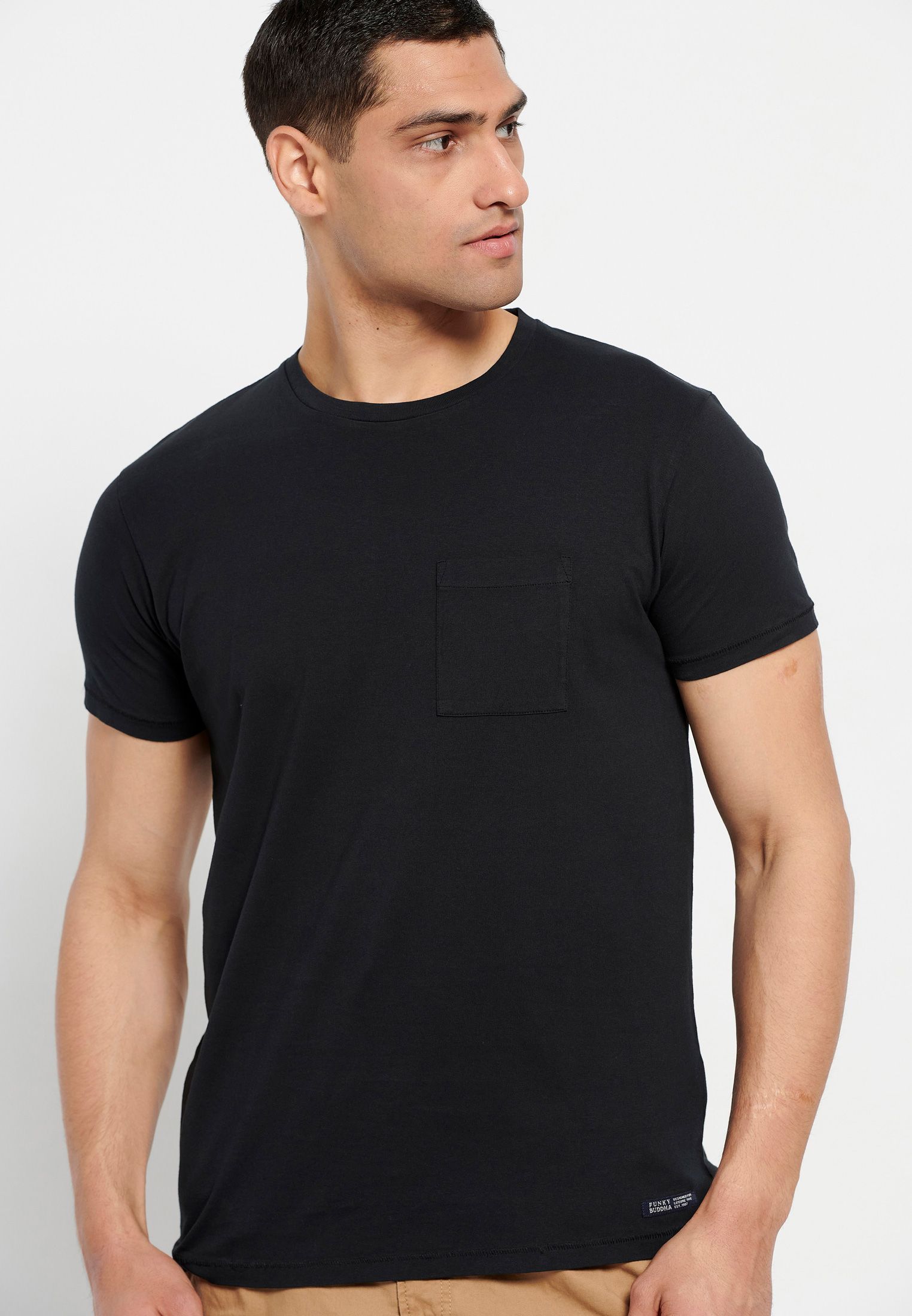 Loose fit t-shirt με τσέπη στο στήθος