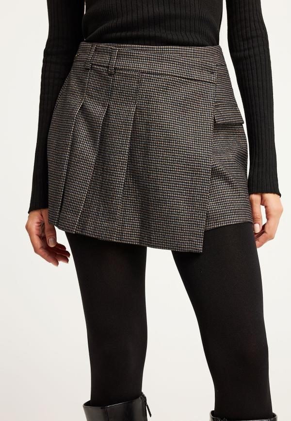 Regular fit skort με καρό pattern