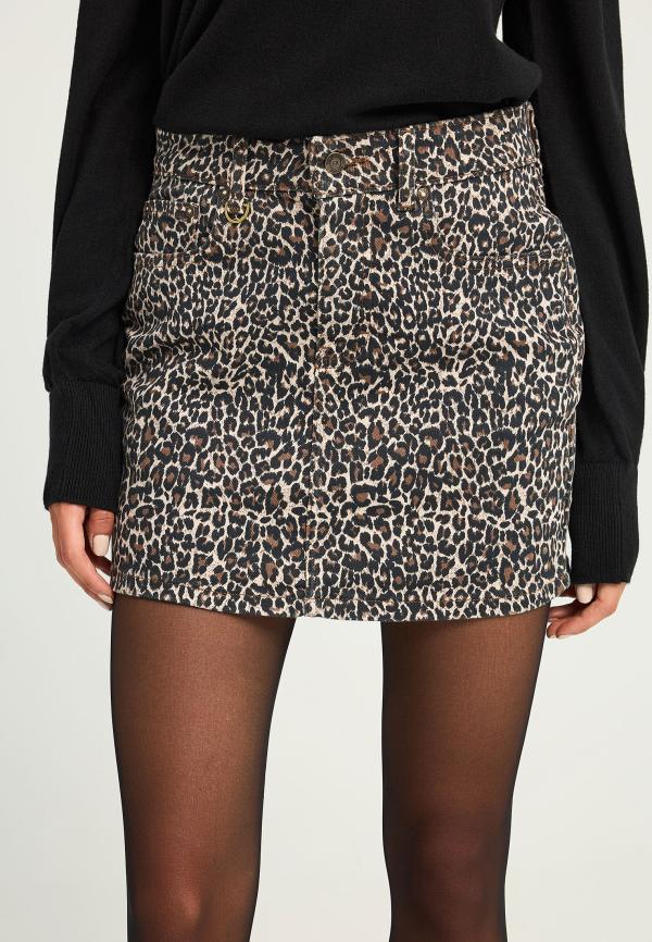 Τζιν φούστα με λεοπάρ σχέδιο